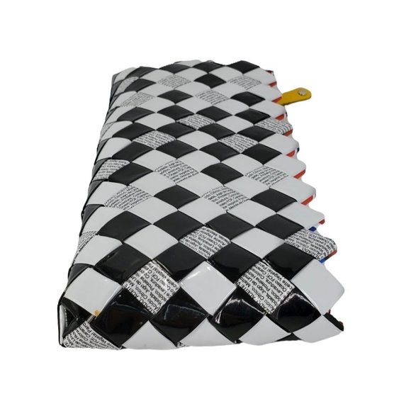 Nahui Ollin Clutch Zipper Handbag Purse Recycled Newspaper & Candy Wrappers - Picture 3 of 7